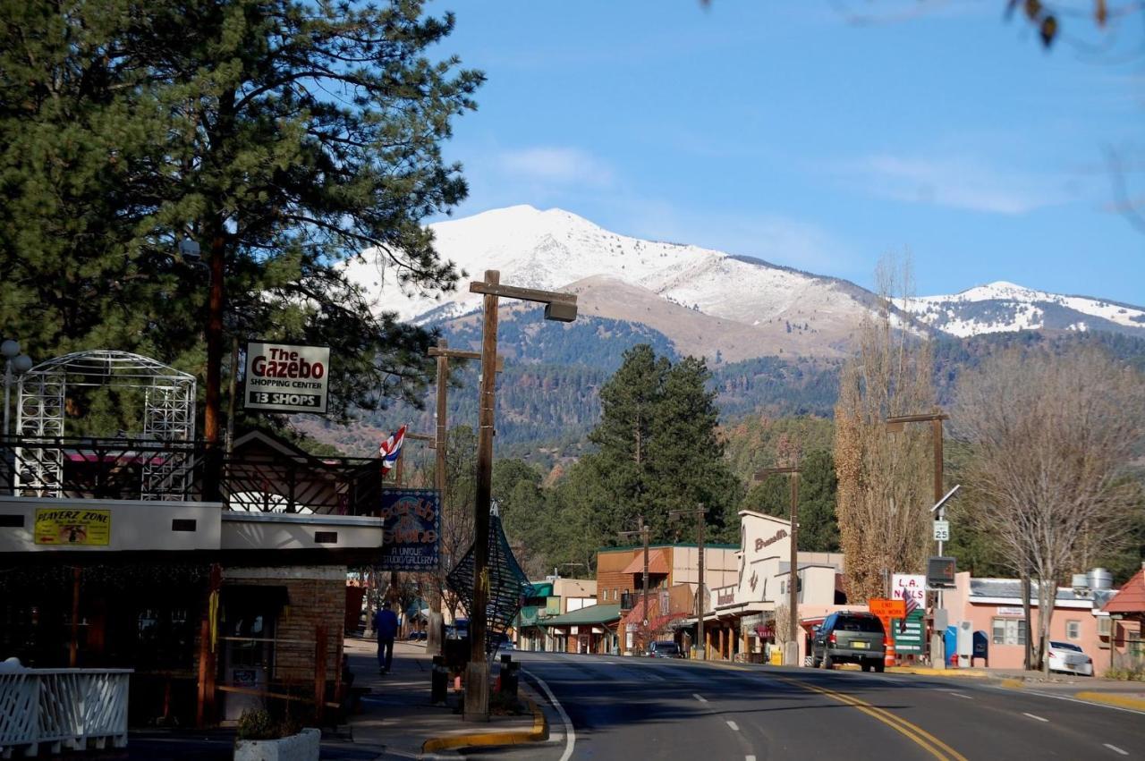 Cozy Cabin, 2 Bedrooms, Fireplace, Midtown, Sleeps 5 Ruidoso Exterior photo